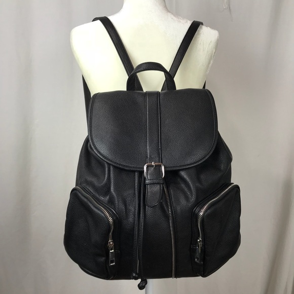 Forever 21 Handbags - Forever 21 leather backpack